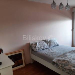 Dugoročan najam, Žnjan Split, parking