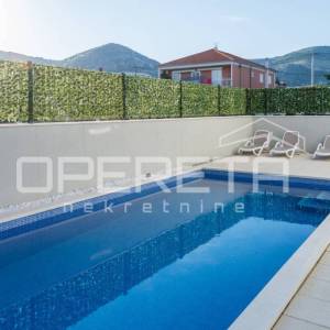 Dugoročni najam – Trogir/Seget Donji| Pet-friendly