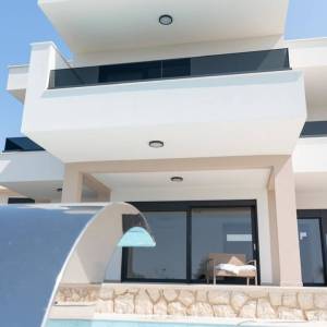 Dvije luksuzne vile s bazenom – Novalja, Škuncini Stani