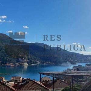 DVOJNA KUĆA U ZATONU - CIJENA NA UPIT