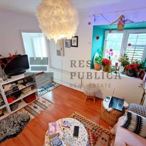 DVOJNA KUĆA U ZATONU - CIJENA NA UPIT