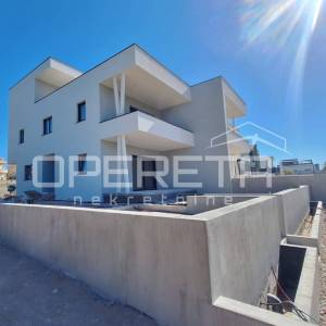 Dvosoban stan u prizemlju, novogradnja Vodice