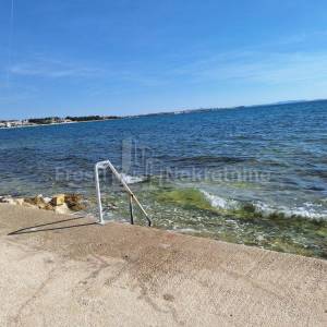 EKSKLUZIVA! 48m2, PREZIDA ,150m od mora, TOP LOKACIJA! ODMAH USELJIVO!