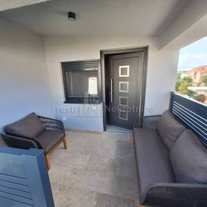 EKSKLUZIVA! VIR-PREZIDA-STAN 48m2, TOP LOKACIJA! ODMAH USELJIVO!