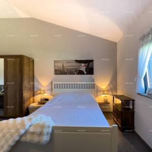 Ekskluzivna ponuda, samo u našoj aganciji! Dvije, nove dvojne kuće, idealno jedna za življenje a druga za rentanje.