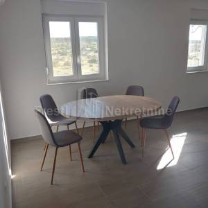 *EKSKLUZIVNO PRAVO POSREDOVANJA, RAŽANAC, KUĆA 142m2, OTVOREN  POGLED!