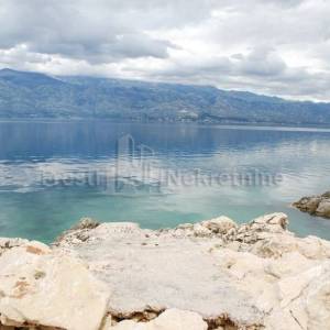 *EKSKLUZIVNO PRAVO POSREDOVANJA, RAŽANAC, KUĆA 142m2, OTVOREN  POGLED!