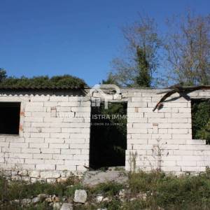 Ekskluzivno Pula Stoja Građevinsko zemljište 100m od mora