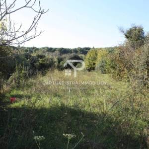 Ekskluzivno Pula Stoja Građevinsko zemljište 100m od mora