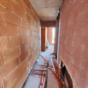 Fažana! Dvojna kuća s garažom u neposrednoj blizini mora i plaža!