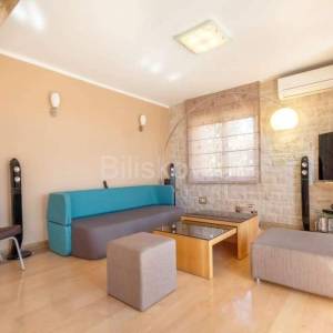 Firule Split najam do sezone 2 sobe 