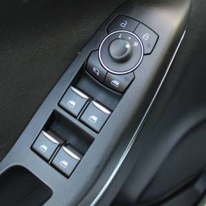 Ford Puma 1.0 Ecoboost Titanium *NAVIGACIJA*