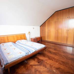 Gornji Bukovac, dvoetažni,  180m2, garaža, bez provizije za kupca