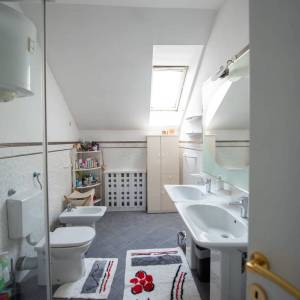 Gornji Bukovac, dvoetažni,  180m2, garaža, bez provizije za kupca