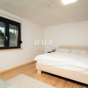 GORSKI KOTAR, MRKOPALJ - novoadaptirana goranska kuća s velikom okućnicom