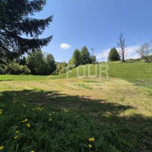 Gorski kotar, Stari Laz, građevinsko zemljište 1.071m2