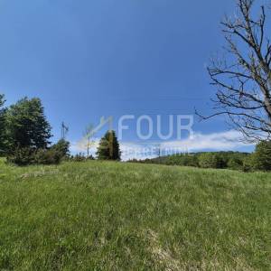 Gorski kotar, Stari Laz, građevinsko zemljište 1.071m2