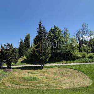 Gorski kotar, Stari Laz, građevinsko zemljište 1.071m2