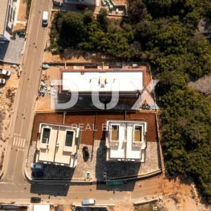 GRAD KRK, CENTAR - Dvoetažni penthouse s bazenom i panoramskim pogledom