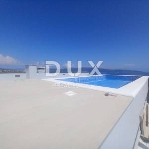 GRAD KRK, CENTAR - Dvoetažni penthouse s bazenom i panoramskim pogledom