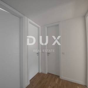 GRAD KRK, CENTAR - Dvoetažni penthouse s bazenom i panoramskim pogledom