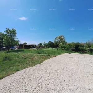 Građevinska zemljišta s dozvolom za kuće za odmor s bazenom –  Marčana