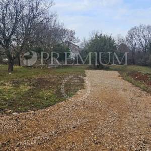 Građevinsko zemljište, mirna okolica grada Krka!