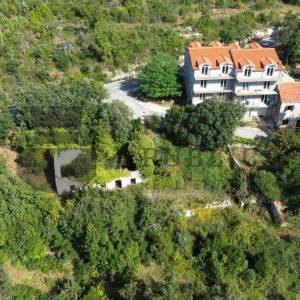 GRAĐEVINSKO ZEMLJIŠTE NA PELJEŠCU - PIJAVIČINO