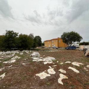 Građevinsko zemljište površine 844m2, blizu Poreča ŽBANDAJ