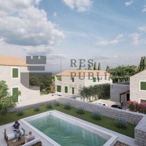 GRAĐEVINSKO ZEMLJIŠTE SA PROJEKTOM  - 4 VILE