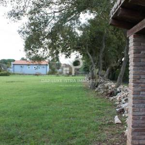 Građevinsko zemljište Šišan 3614 m2 Blizu mora i Pule