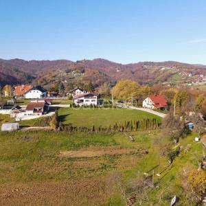 Građevinsko zemljište u okolici Samobora (Mala Jazbina)