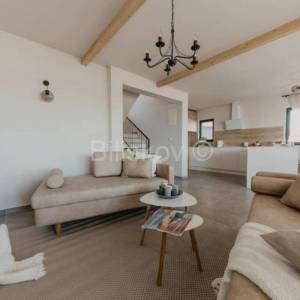 Grijani bazen, 3 sobe, vila najam Seget