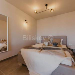 Grijani bazen, 3 sobe, vila najam Seget