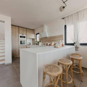 Grijani bazen, 3 sobe, vila najam Seget