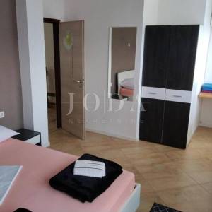 Grižane-kuća sa bazenom