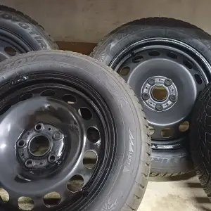 Gume i felge 205/55-16