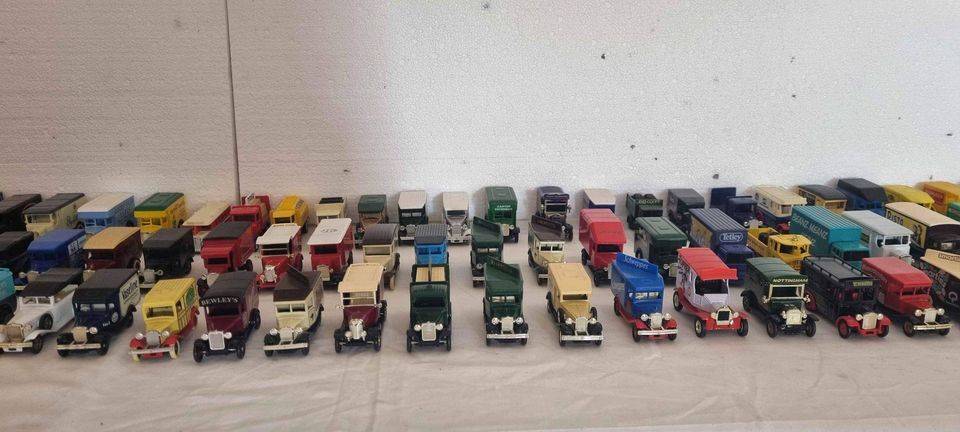 HITNO kolekcija metalnih autica Lledo