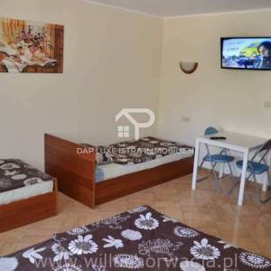 Hotel - Apartmanska kuća Medulin s bazenom i pogledom na more 