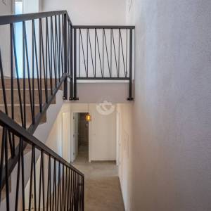 Hrvatska, Vir, dvojna kuća s bazenom i pogledom na more, 187 m²