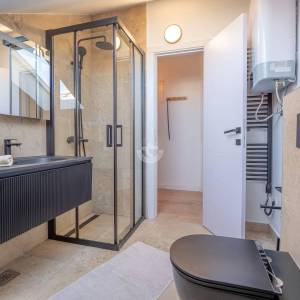 Hrvatska, Zadar, Diklo – Moderno apartman (50m²) s mogućnošću upravljanja i registriranom firmom D.O.O. i upravljanjem, 550 m o...