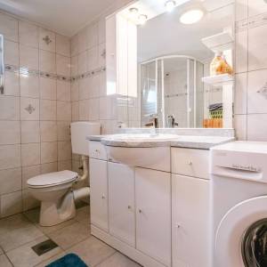 Hrvatska, Zadar, otok Vir – Apartmanska kuća s 2 namještena apartmana, 500 m od plaže, idealna za turistički najam, u mirnom ok...