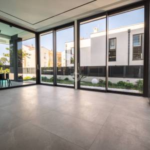 Hrvatska, Zadar, Privlaka – luksuzna vila s bazenom i whirlpoolom, 198 m², 130 m do plaže