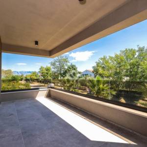 Hrvatska, Zadar, Privlaka – Moderan stan u Sabunikama, 108 m², pogled na more, 500 m do plaže