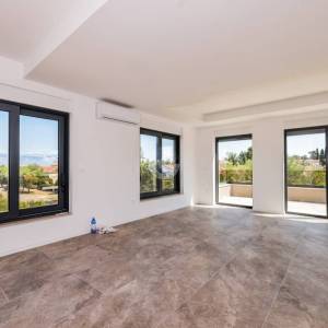 Hrvatska, Zadar, Privlaka – Penthouse apartman s krovnom terasom, pogledom na more i 121 m² stambenog prostora