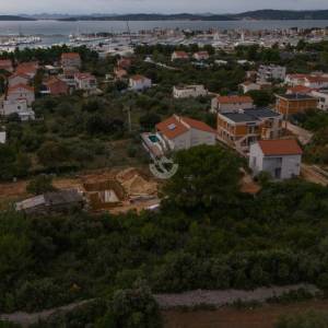Hrvatska, Zadar, Sukošan – građevinsko zemljište s mogućnošću proširenja, 850 m do plaže, 504 m²
