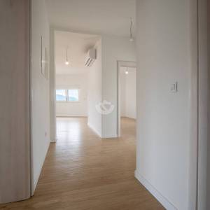 Hrvatska, Zadar, Vinjerac – penthouse s krovnom terasom i pogledom na more