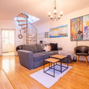 Hrvatska, Zadar, Vir – Dvostambena kuća s dvije odvojene stambene jedinice, 106 m²