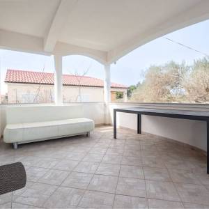 Hrvatska, Zadar, Vrsi, Kuća 140m², s garažom i odvojenim stanom