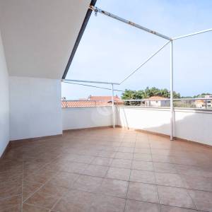 Hrvatska, Zadar, Vrsi, Kuća 140m², s garažom i odvojenim stanom